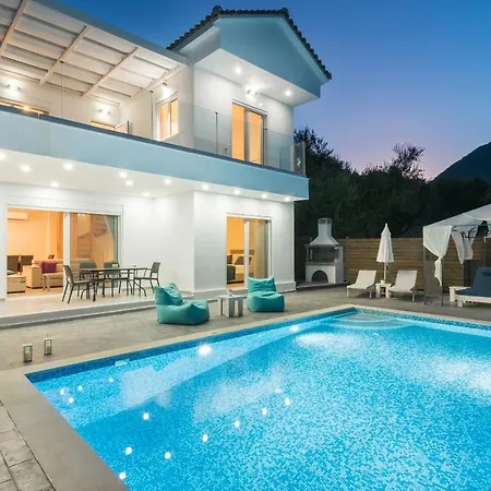 Villa Maridenia - Family Escape With Private Pool, By Zantewize Lithakia (Zakynthos)