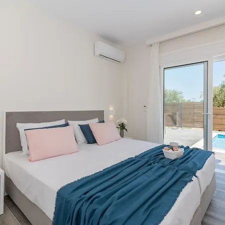 Villa Maridenia - Family Escape With Private Pool, By Zantewize Lithakia (Zakynthos)