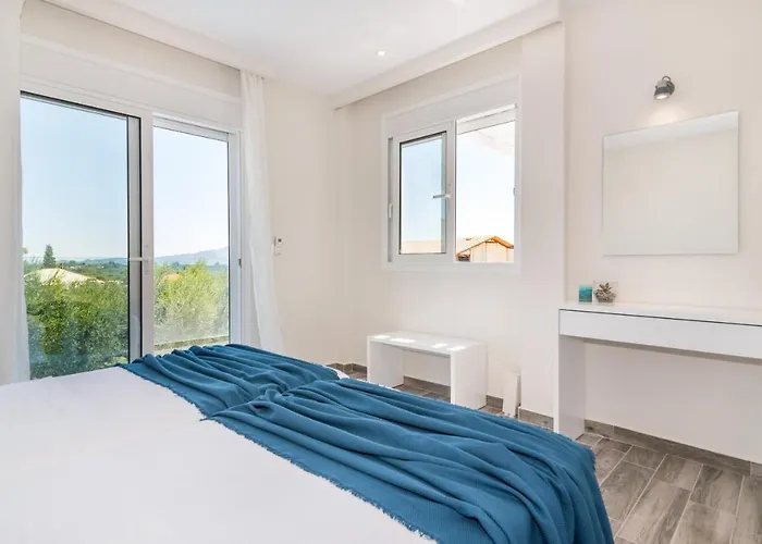 Vila Maridenia - Family Escape With Private Pool, By Zantewize