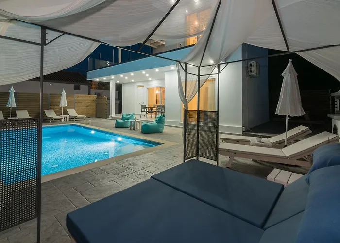 Maridenia - Family Escape With Private Pool, By Zantewize *
